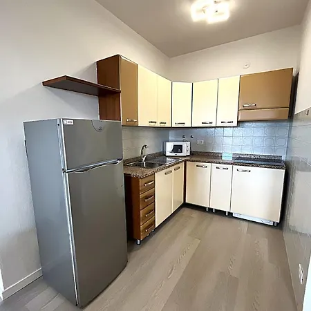 Seafront Bright Flat-beahost 比比翁