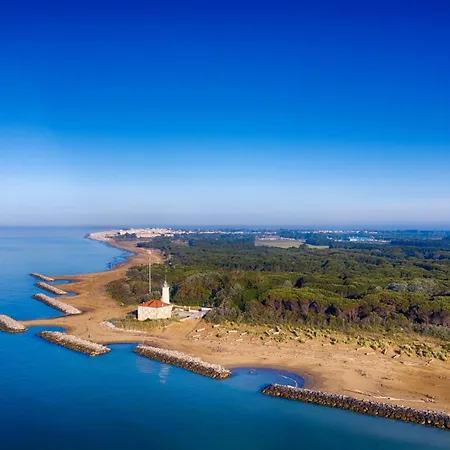 Seafront Bright Flat-beahost 比比翁